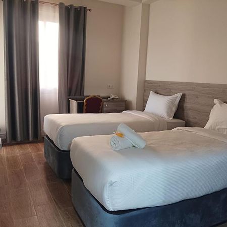 Nour Echames Hotel - Cheraga Extérieur photo